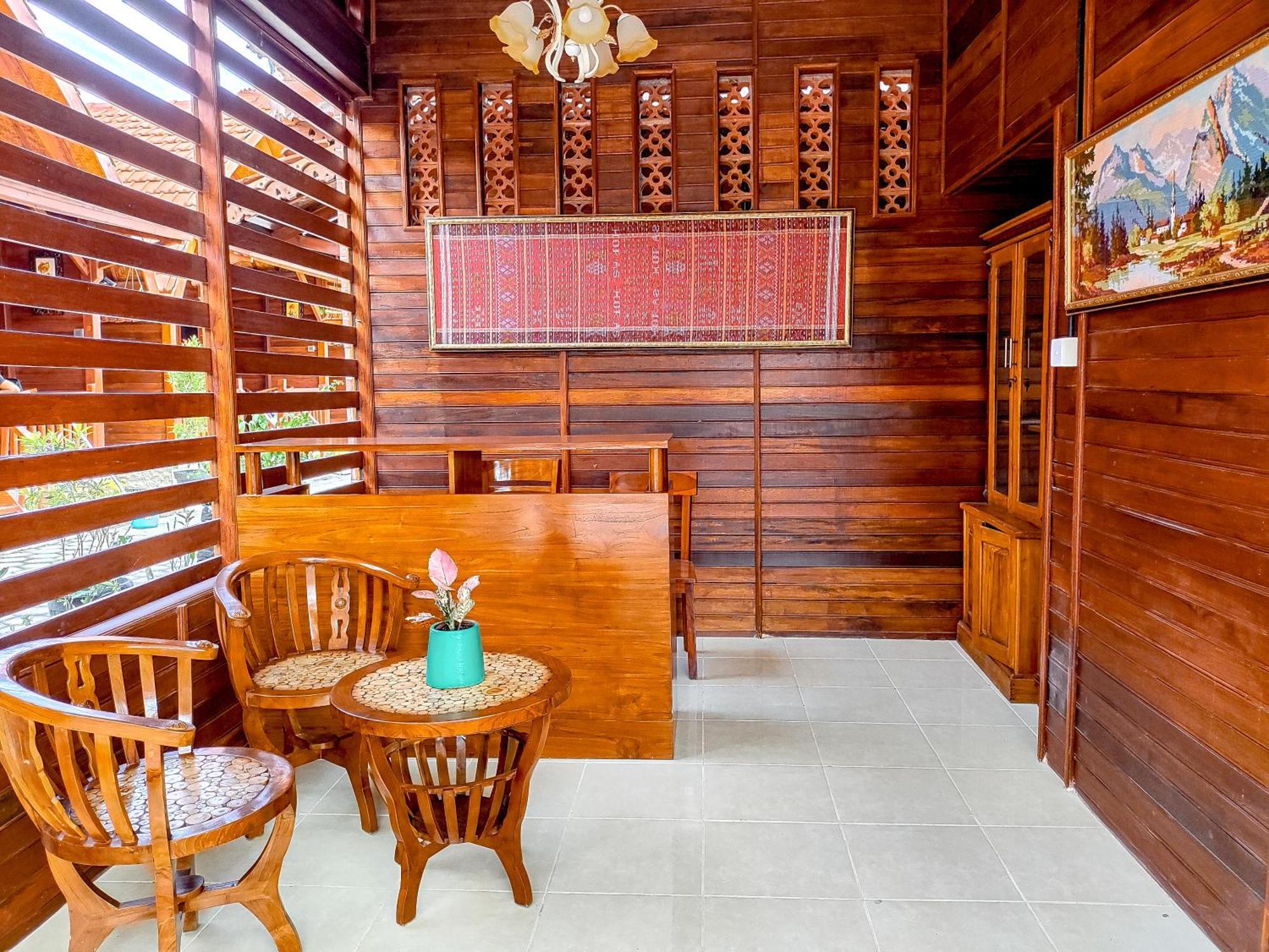 Uli Wood Villa, Jimbaran Bali - Near Gwk Экстерьер фото