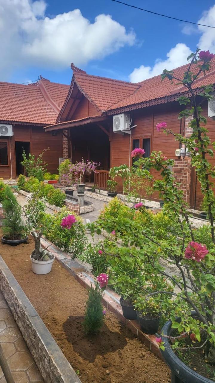 Uli Wood Villa, Jimbaran Bali - Near Gwk Экстерьер фото